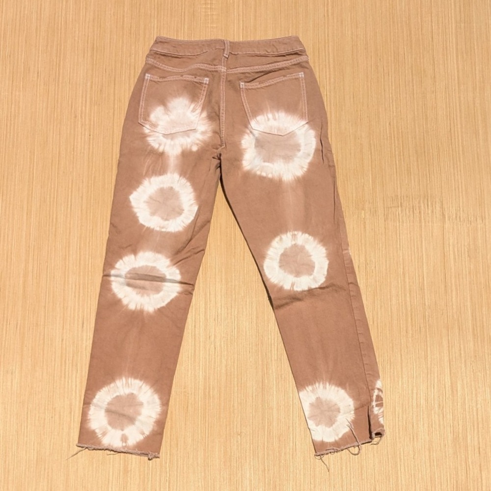 Pacsun Jeans Eco Tan Tie Dye Boho Hippie High Waist Raw Hem Mom Jeans 24 - Picture 7 of 7